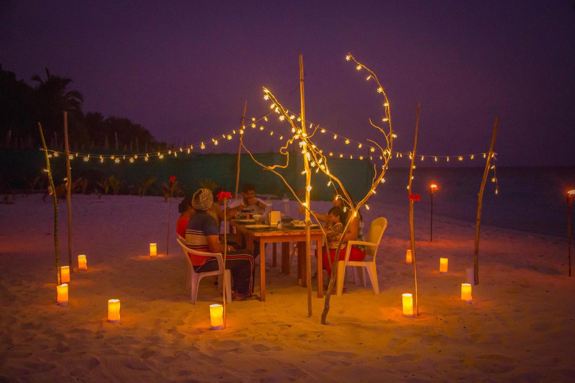 Nemo Inn Omadhoo Bagian luar foto