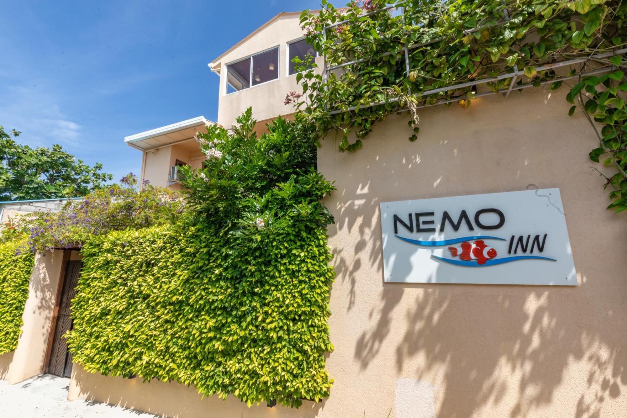 Nemo Inn Omadhoo Bagian luar foto
