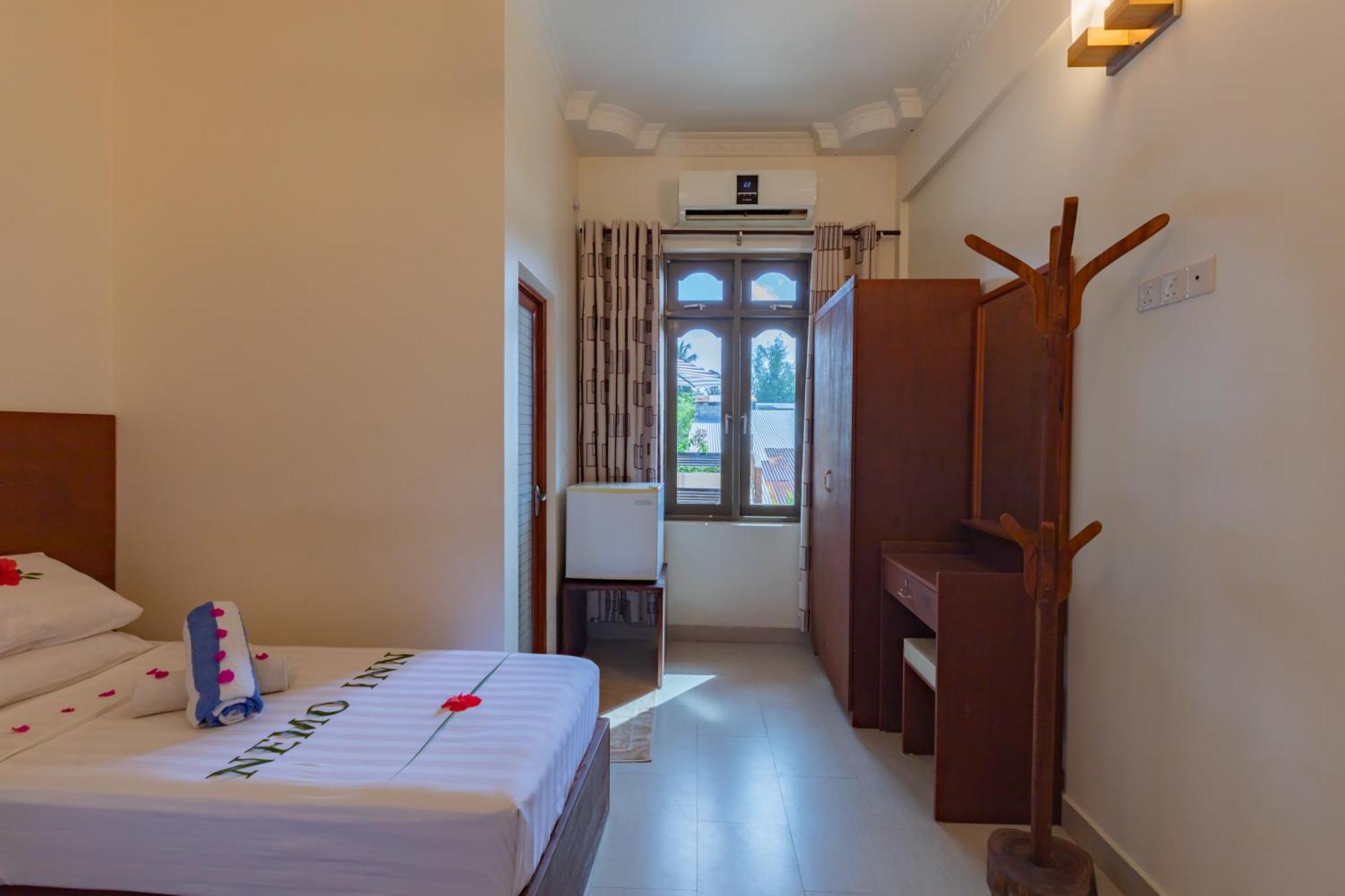 Nemo Inn Omadhoo Bagian luar foto
